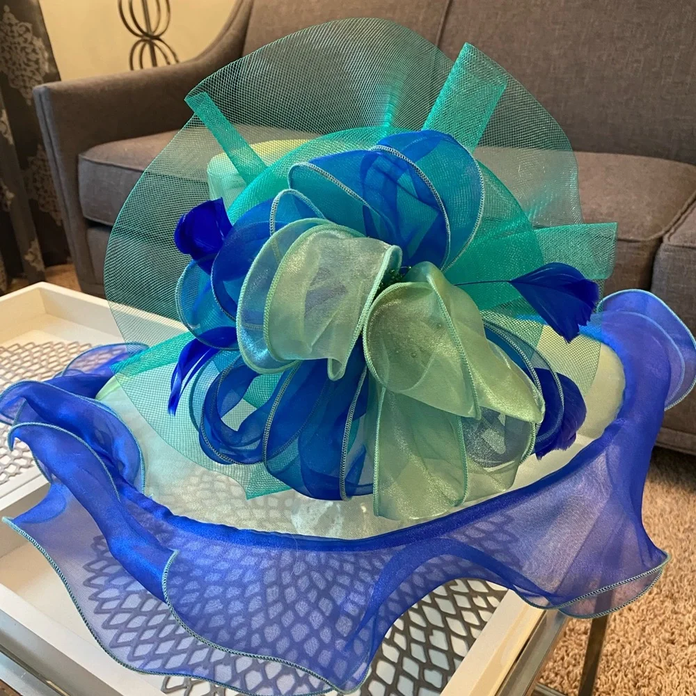 Elegant Blue and Green Women's Hat - Picture 2 of 5